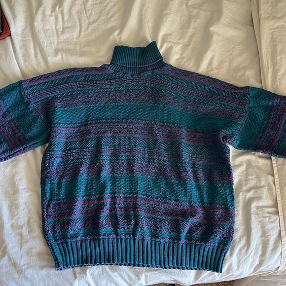 Vintage Turtleneck Sweater - Picture 1 of 3